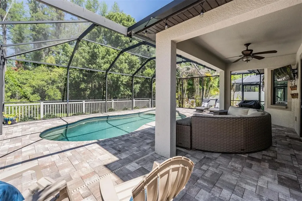 19545 Post Island Loop Land O Lakes FL 34638