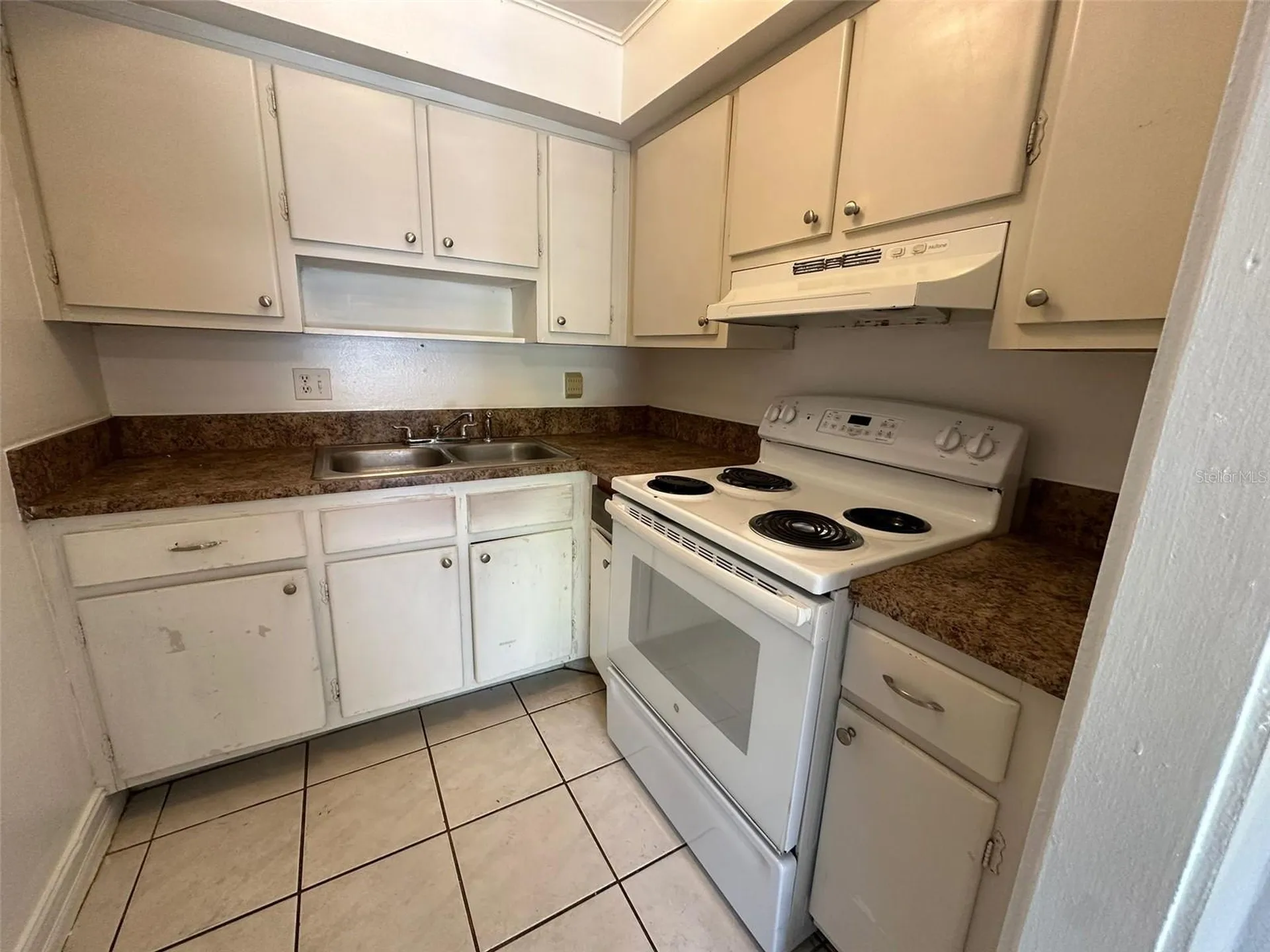 1830 Maravilla Avenue Fort Myers FL 33901