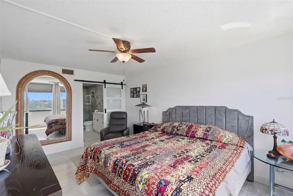 6158 Palma Del Mar Boulevard S St Petersburg FL 33715