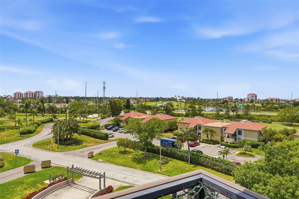 6158 Palma Del Mar Boulevard S St Petersburg FL 33715