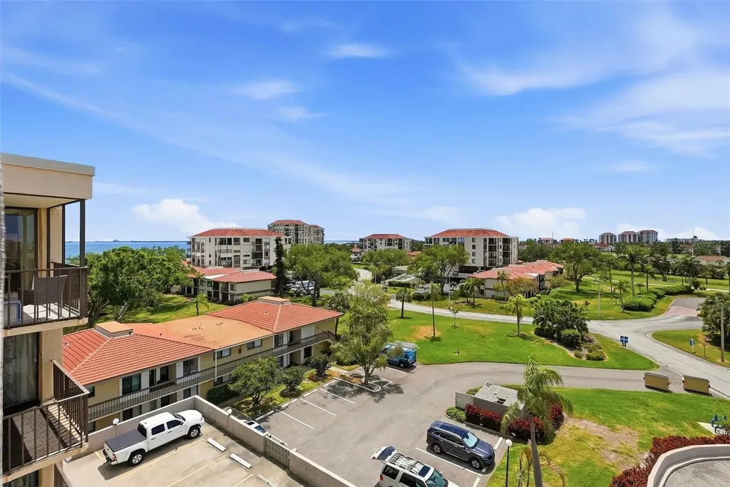 6158 Palma Del Mar Boulevard S St Petersburg FL 33715