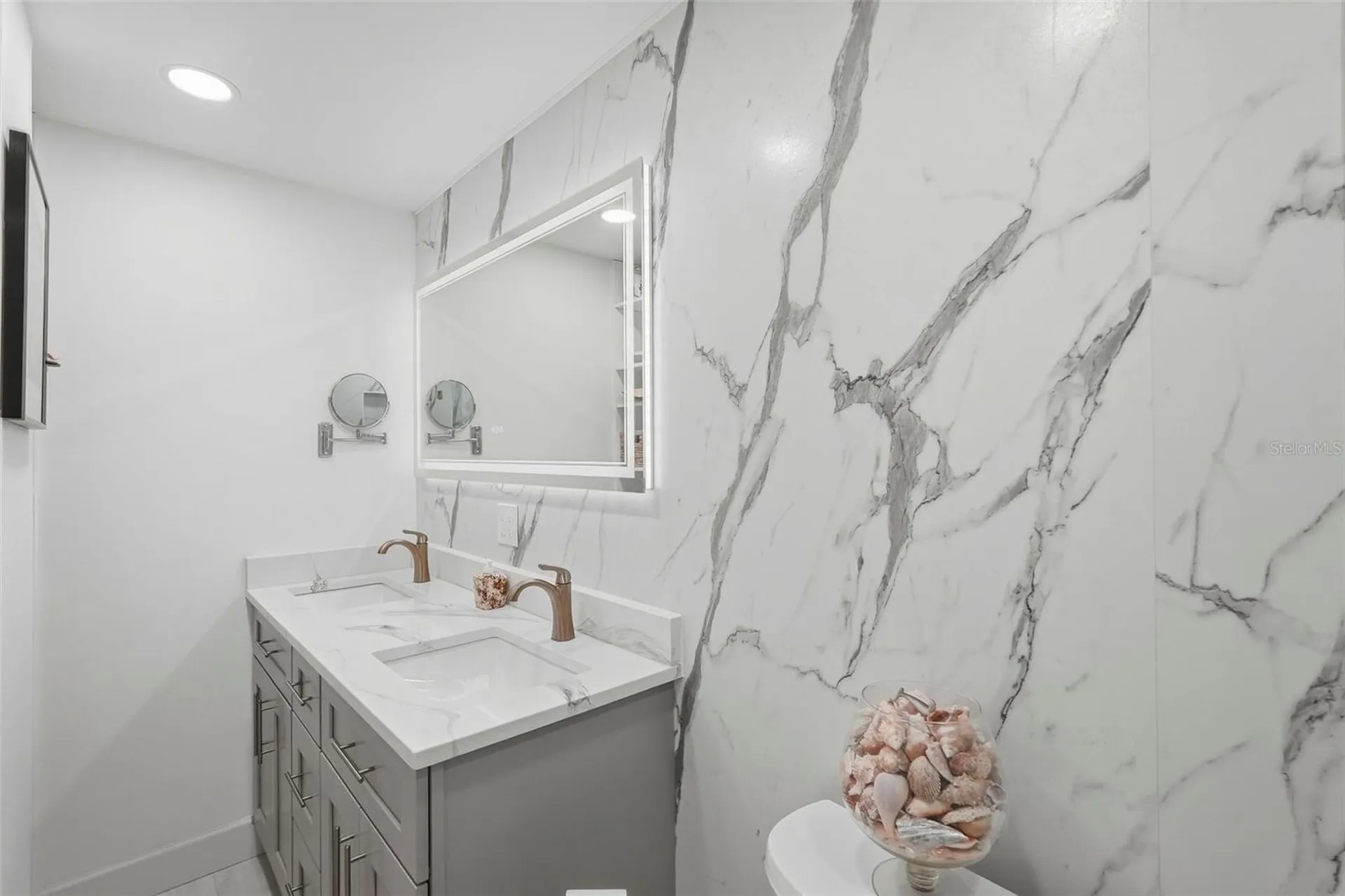 6158 Palma Del Mar Boulevard S St Petersburg FL 33715