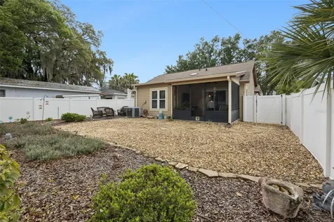2713 Eastern Parkway Winter Park FL 32789