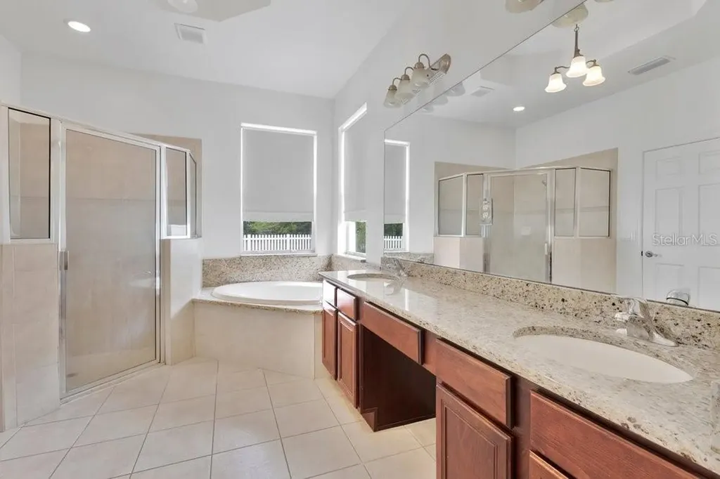 4405 Biscayne Breeze Way Kissimmee FL 34744