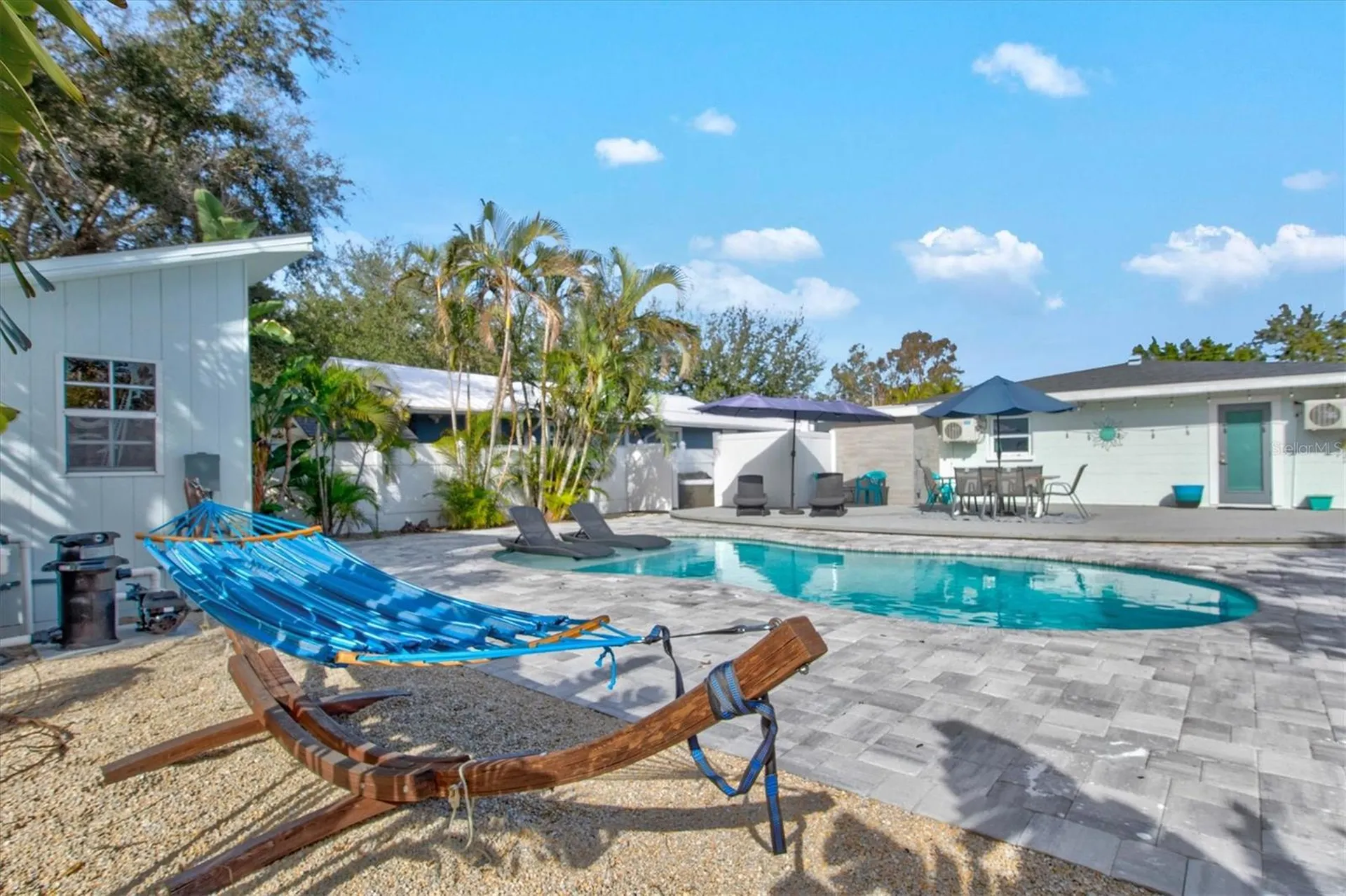 2084 Grove Street Sarasota FL 34239