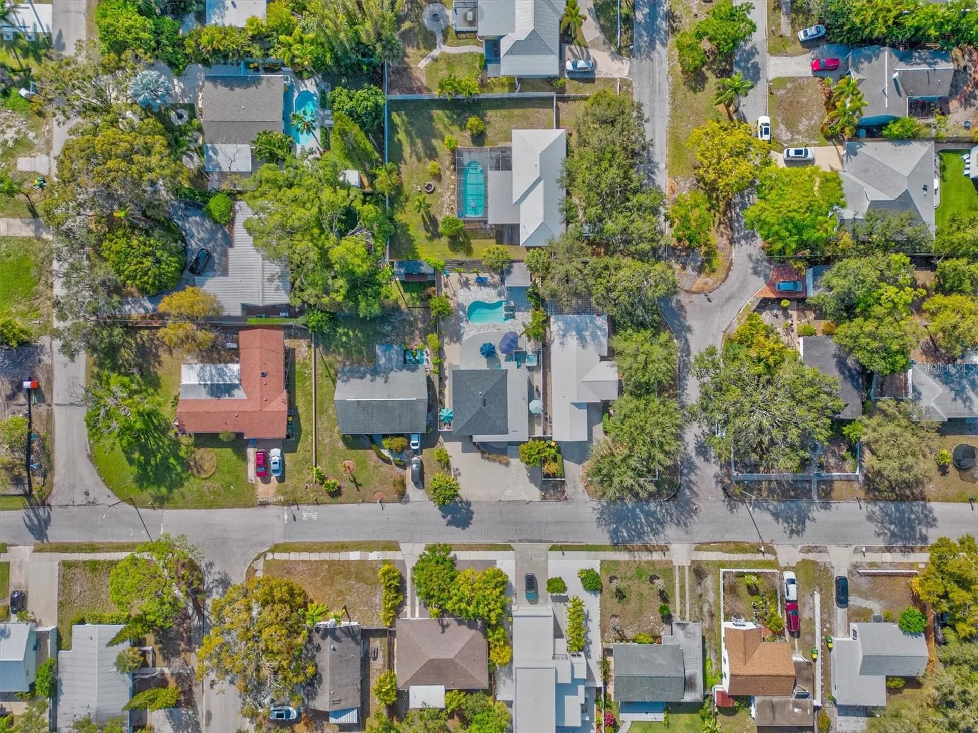 2084 Grove Street Sarasota FL 34239