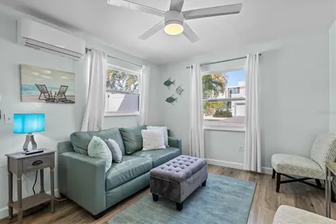 2084 Grove Street Sarasota FL 34239