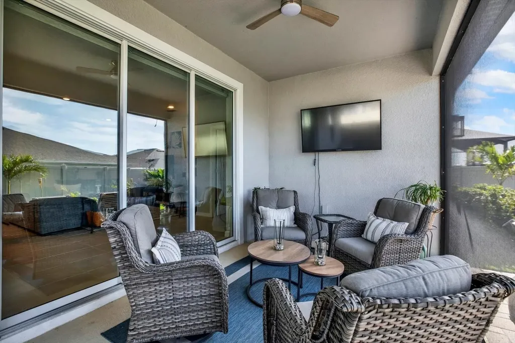 10186 Shoreline View Way Wesley Chapel FL 33545
