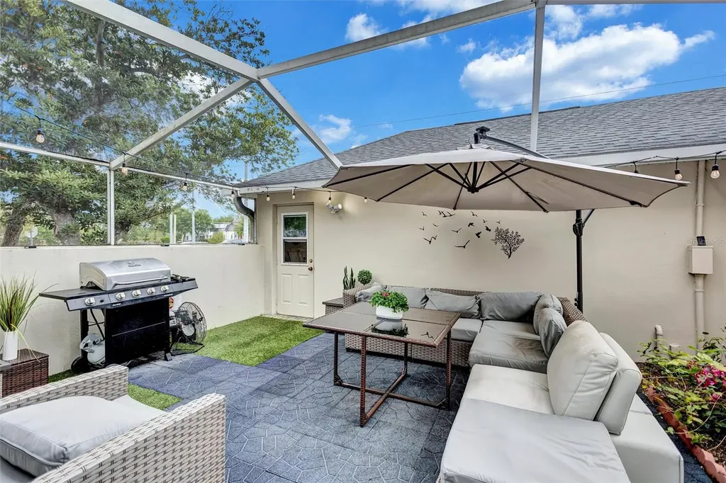 10039 Bradwell Place Tampa FL 33626