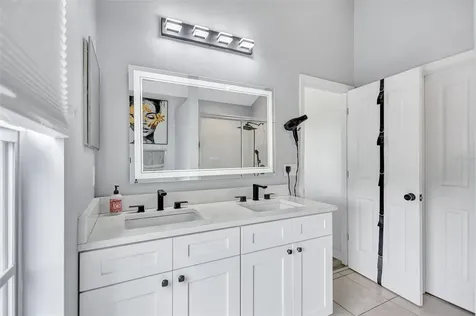 10039 Bradwell Place Tampa FL 33626
