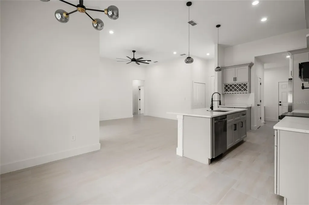 146 Coronado Road Debary FL 32713