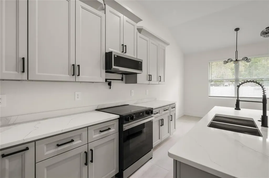 146 Coronado Road Debary FL 32713