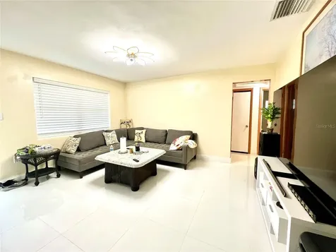 5009 Deauville Drive Orlando FL 32808