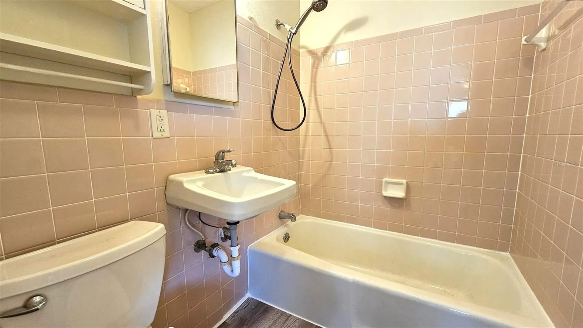 65 N Maple Street Englewood FL 34223
