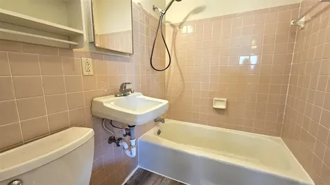 65 N Maple Street Englewood FL 34223