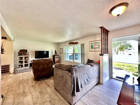 8262 Deming Drive Orlando FL 32825