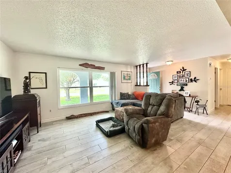 8262 Deming Drive Orlando FL 32825