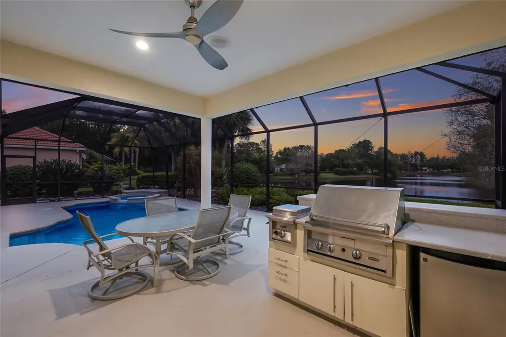 7062 Twin Hills Terrace Lakewood Ranch FL 34202