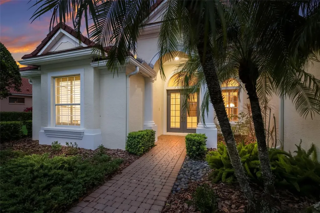 7062 Twin Hills Terrace Lakewood Ranch FL 34202