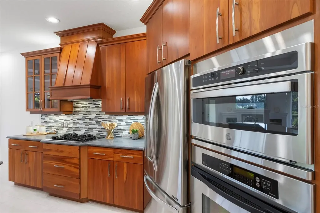 7062 Twin Hills Terrace Lakewood Ranch FL 34202