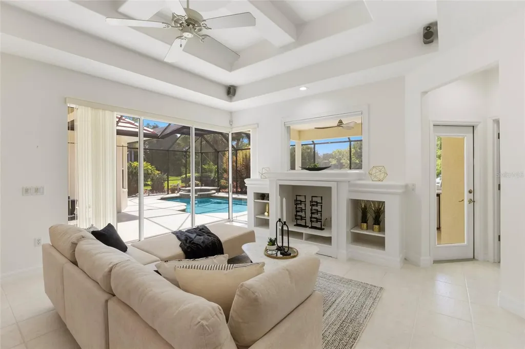 7062 Twin Hills Terrace Lakewood Ranch FL 34202