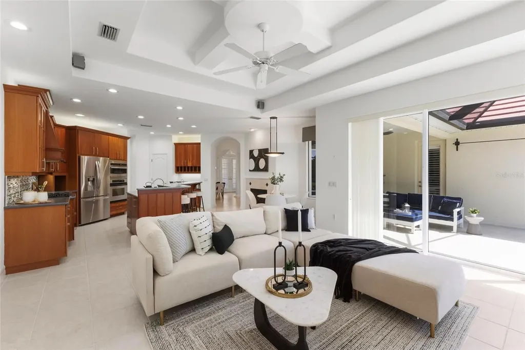 7062 Twin Hills Terrace Lakewood Ranch FL 34202