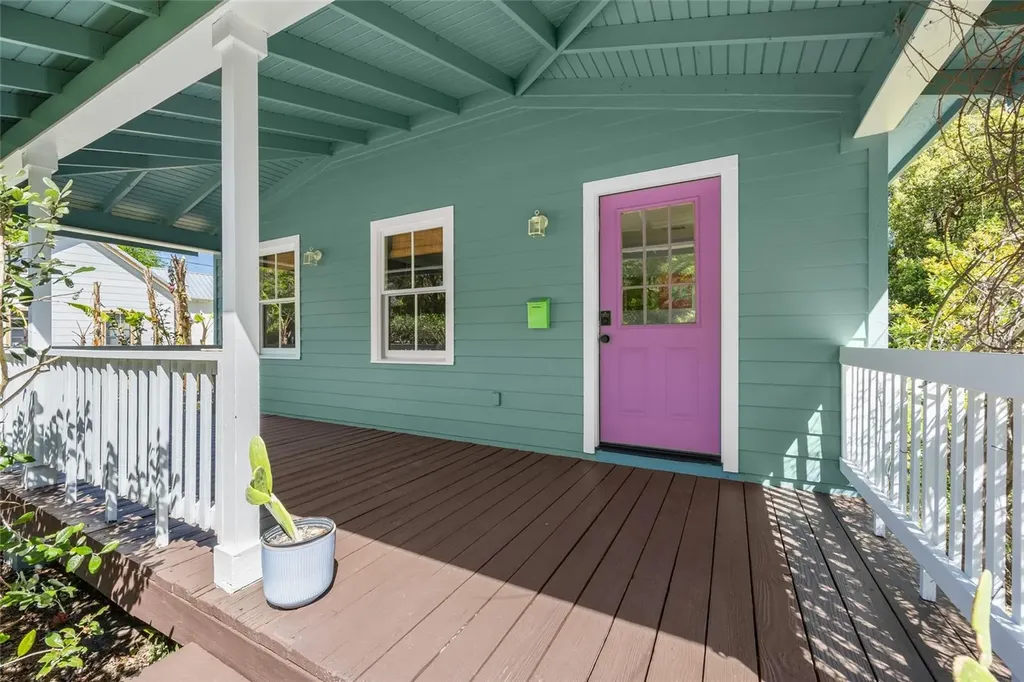637 NW 4th Street Gainesville FL 32601