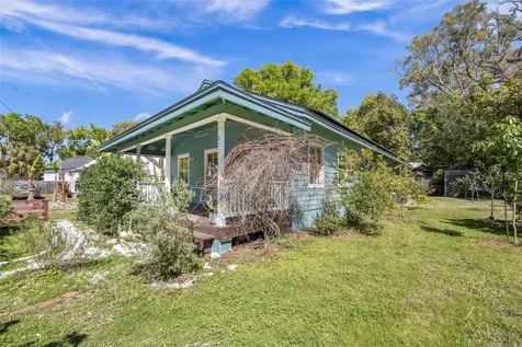 637 NW 4th Street Gainesville FL 32601