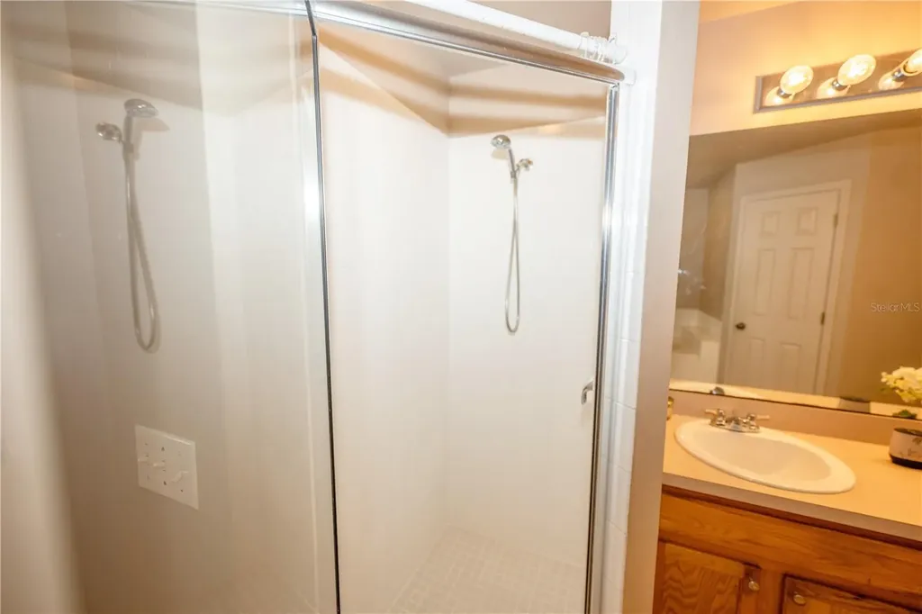 4129 NE 19th Place Cape Coral FL 33909