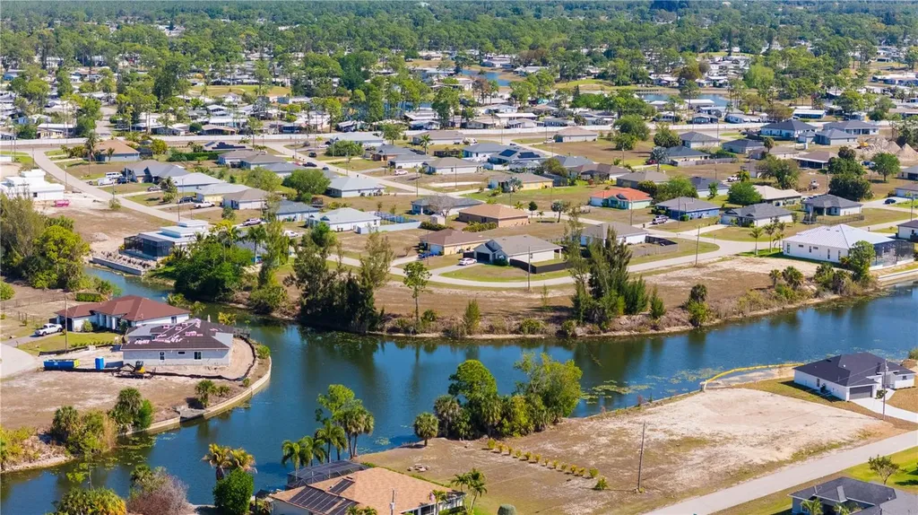 4129 NE 19th Place Cape Coral FL 33909