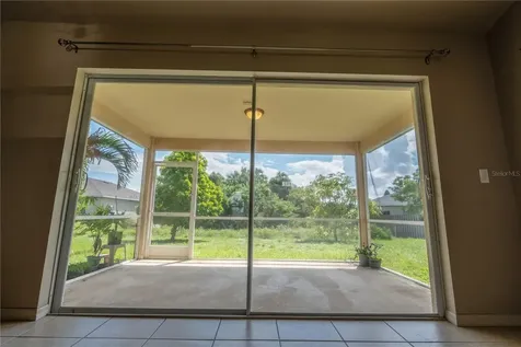 4129 NE 19th Place Cape Coral FL 33909