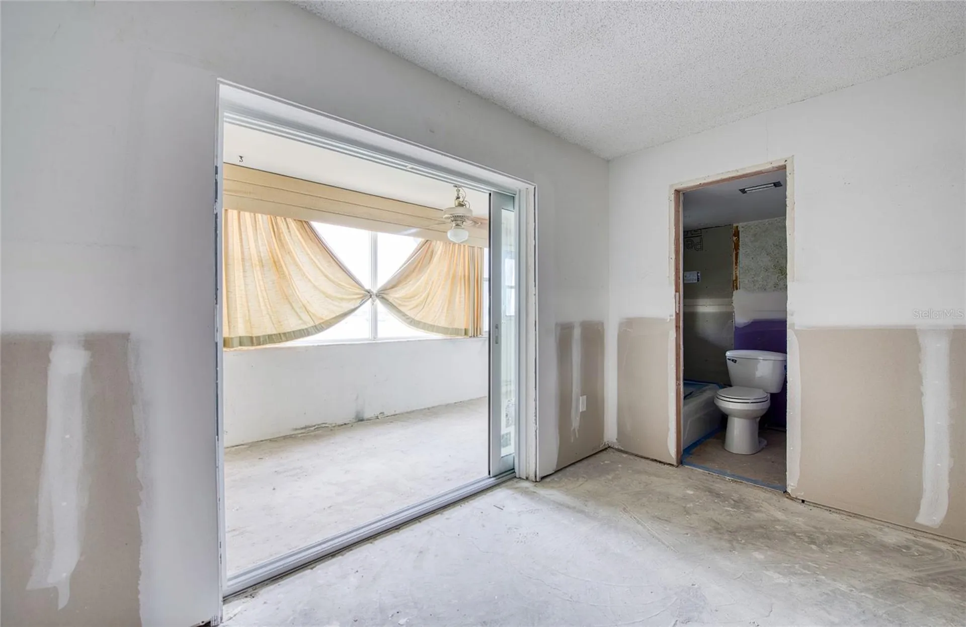 4775 Cove Circle St Petersburg FL 33708