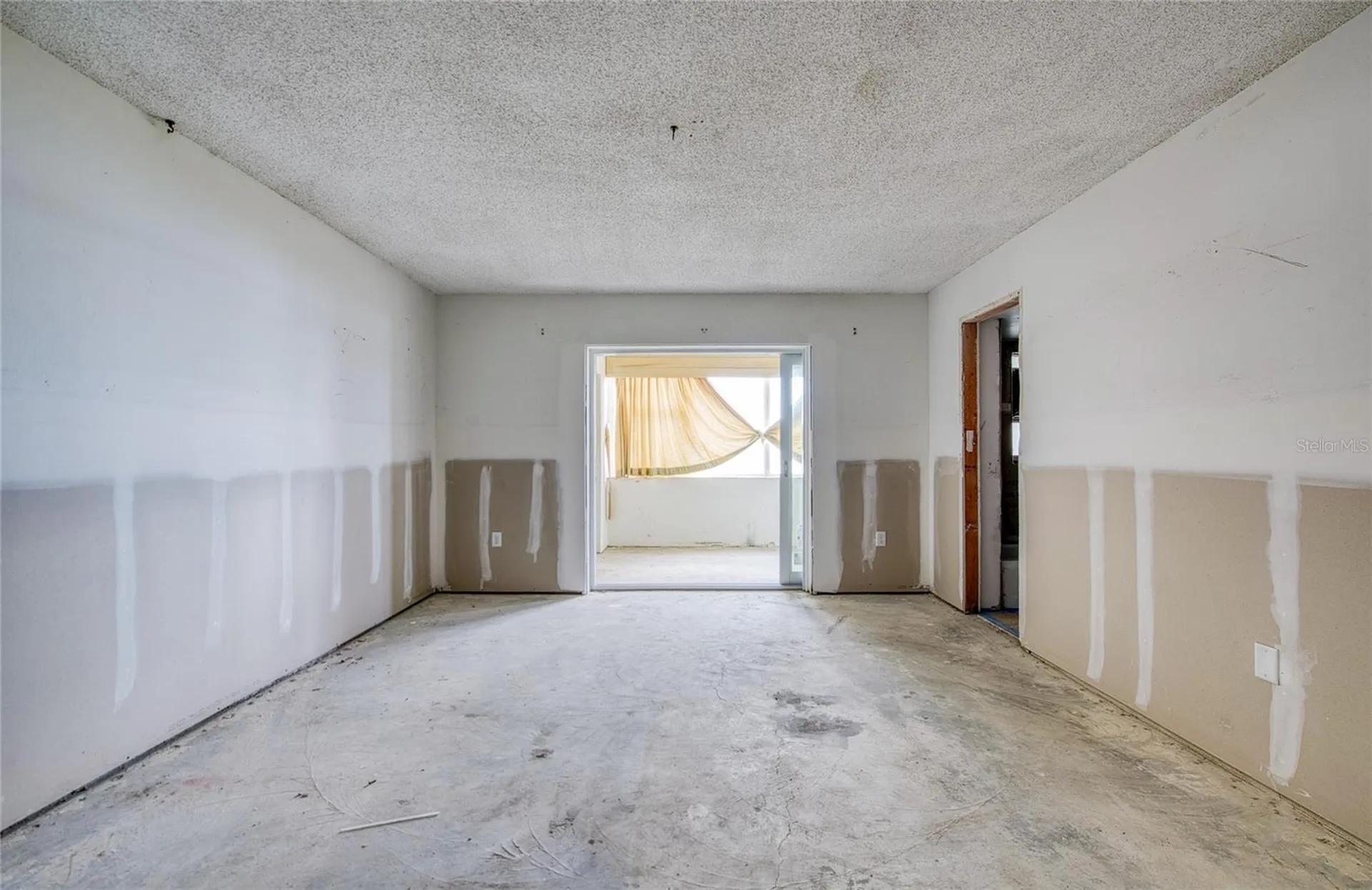4775 Cove Circle St Petersburg FL 33708