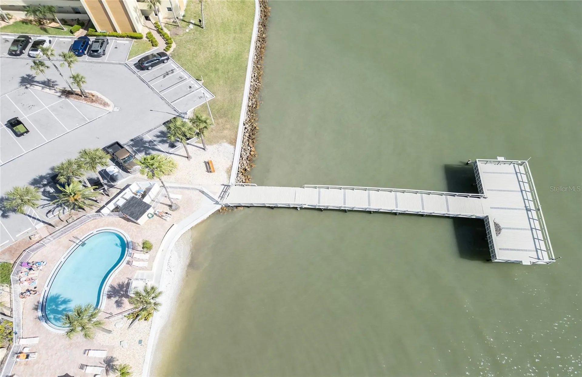 4775 Cove Circle St Petersburg FL 33708
