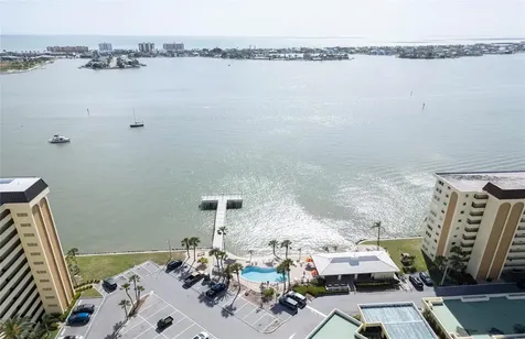 4775 Cove Circle St Petersburg FL 33708
