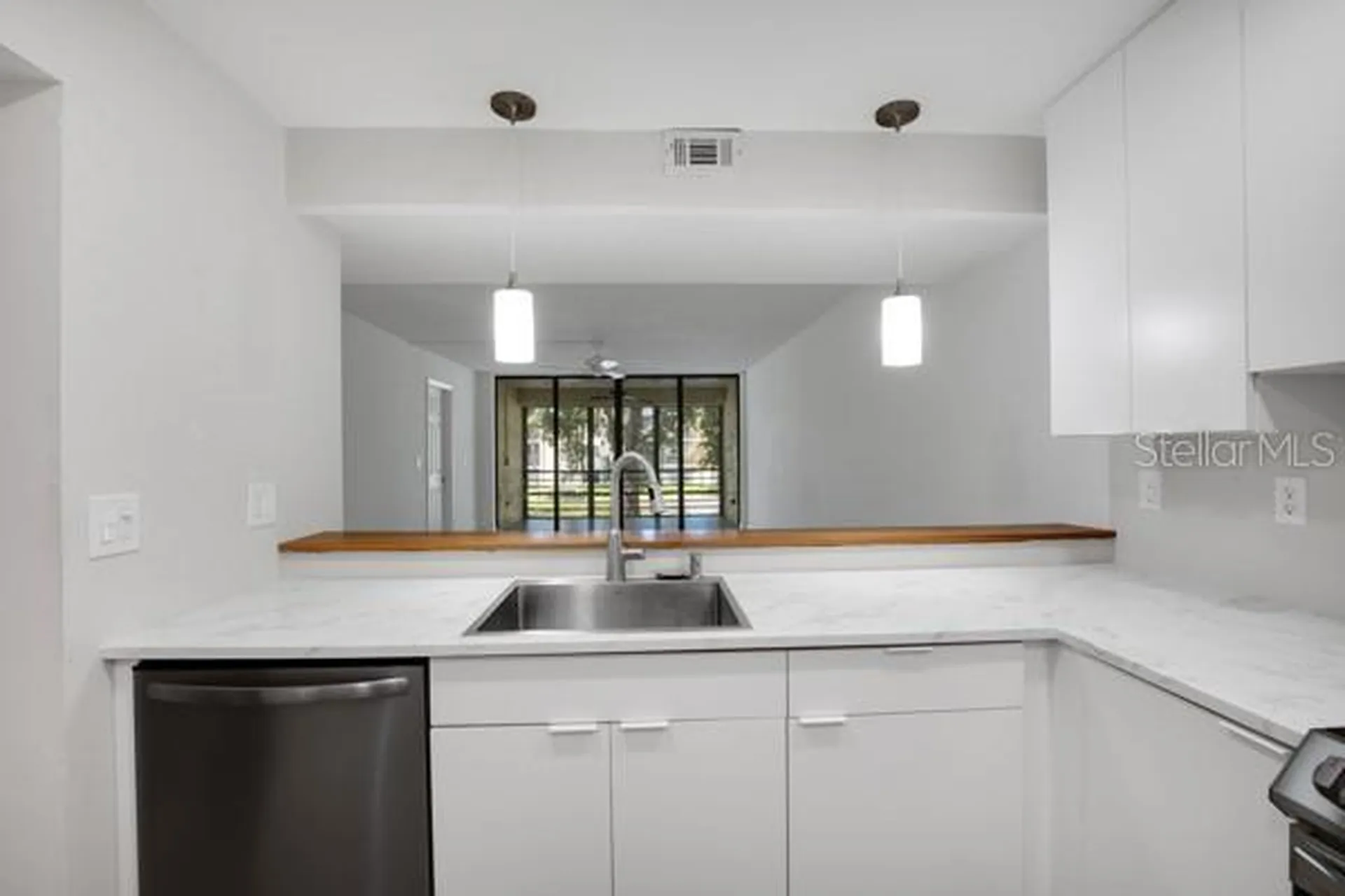 11945 143rd Street Largo FL 33774