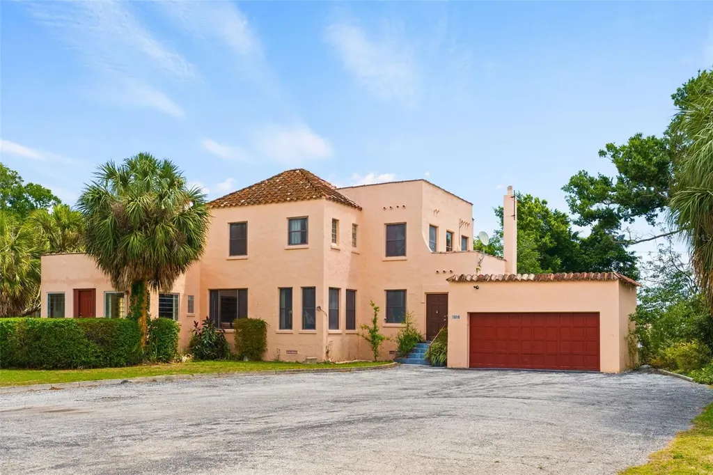 7010 Park Street S St Petersburg FL 33707