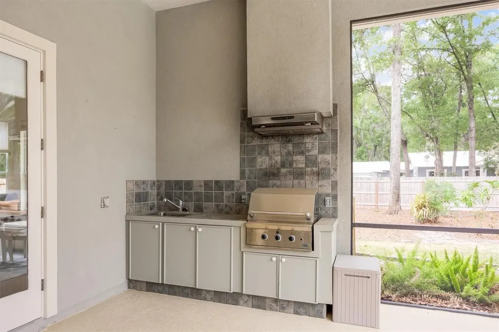 4710 NW 58th Street Gainesville FL 32653