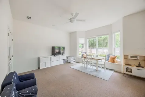 4710 NW 58th Street Gainesville FL 32653
