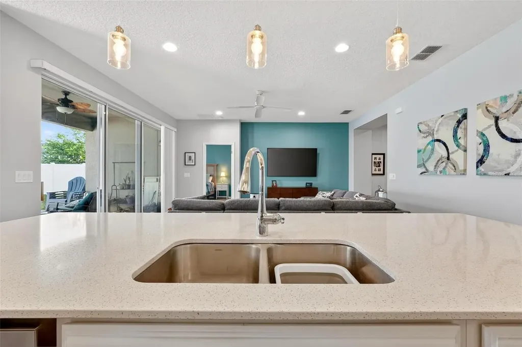 887 Lady Bird Lane Orange City FL 32763