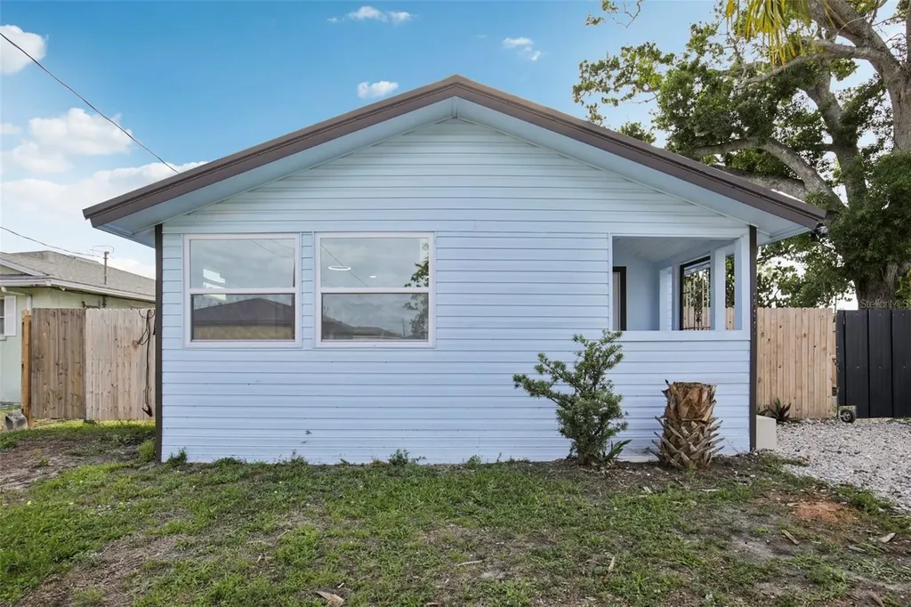 1712 3rd Avenue W Palmetto FL 34221