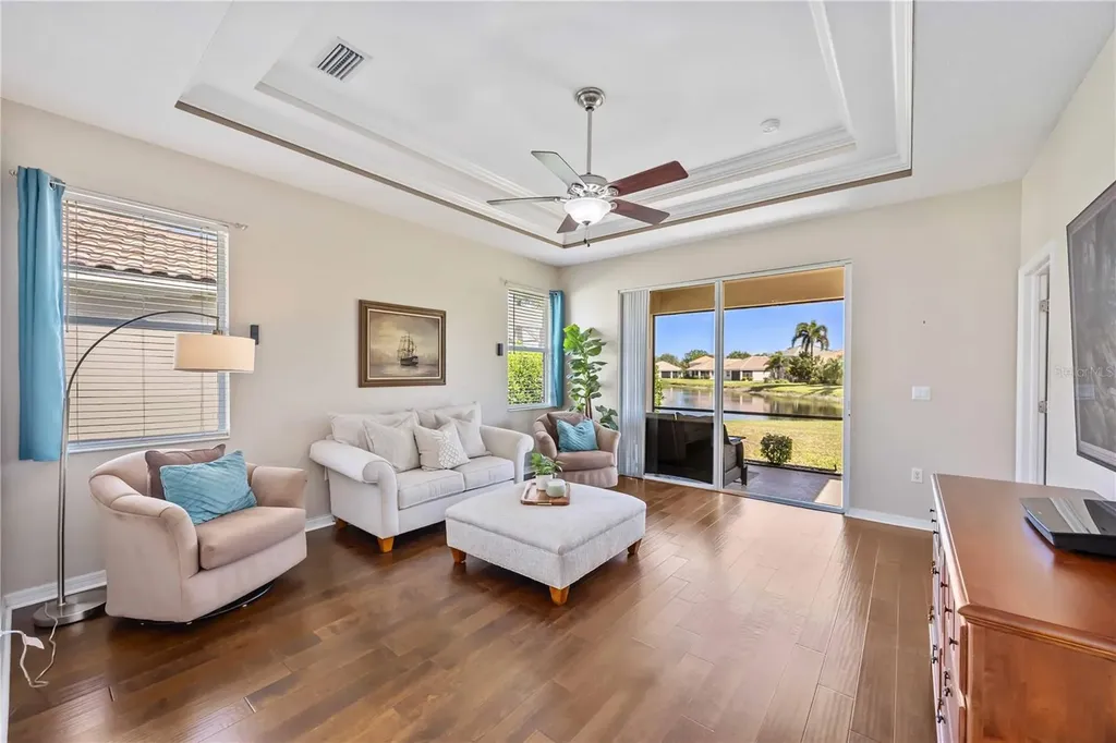 8769 Monterey Bay Loop Bradenton FL 34212