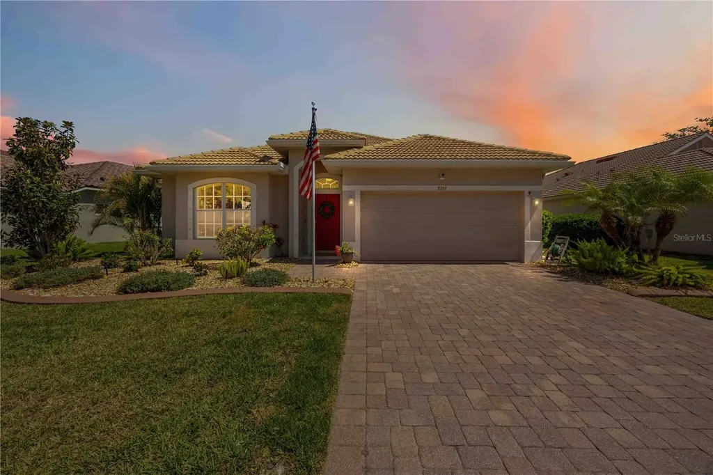 8769 Monterey Bay Loop Bradenton FL 34212