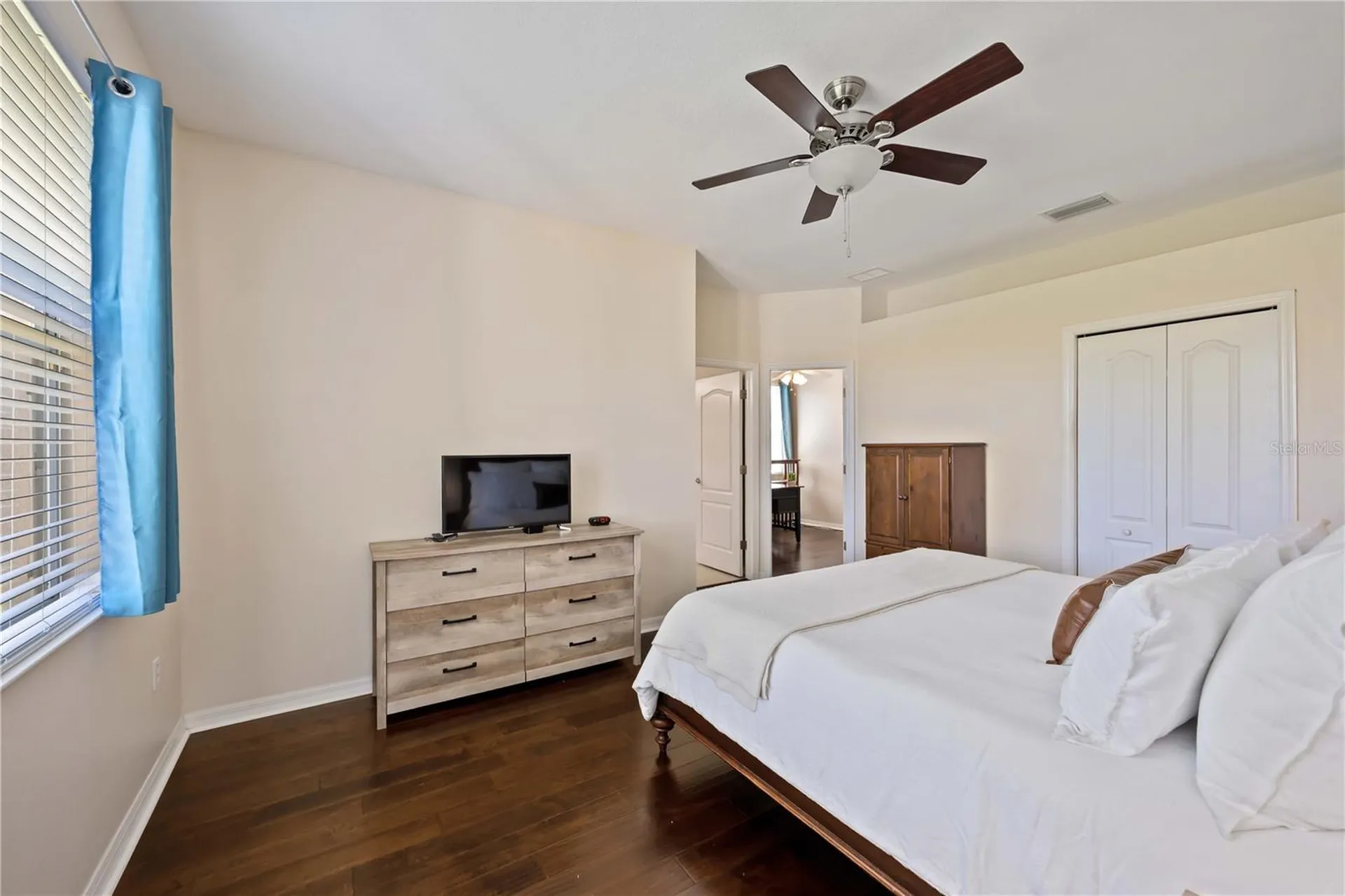 8769 Monterey Bay Loop Bradenton FL 34212
