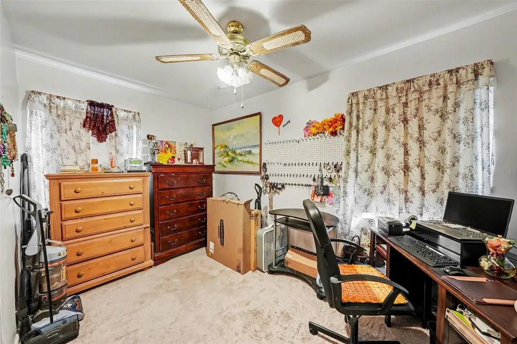 8605 Tupelo Drive Tampa FL 33637