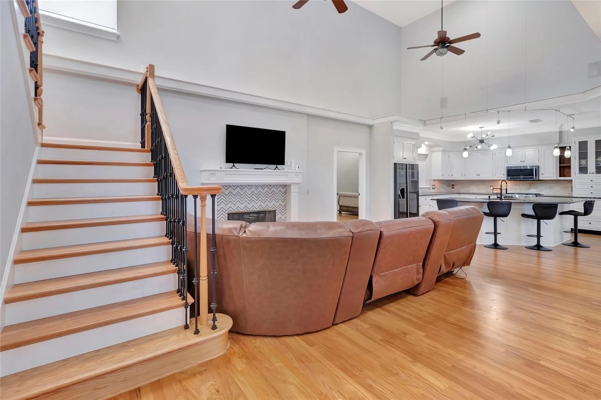 1215 Lakeshore Drive Eustis FL 32726