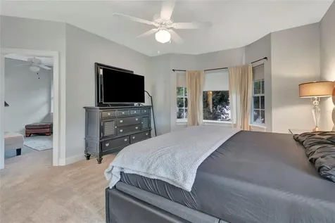1215 Lakeshore Drive Eustis FL 32726