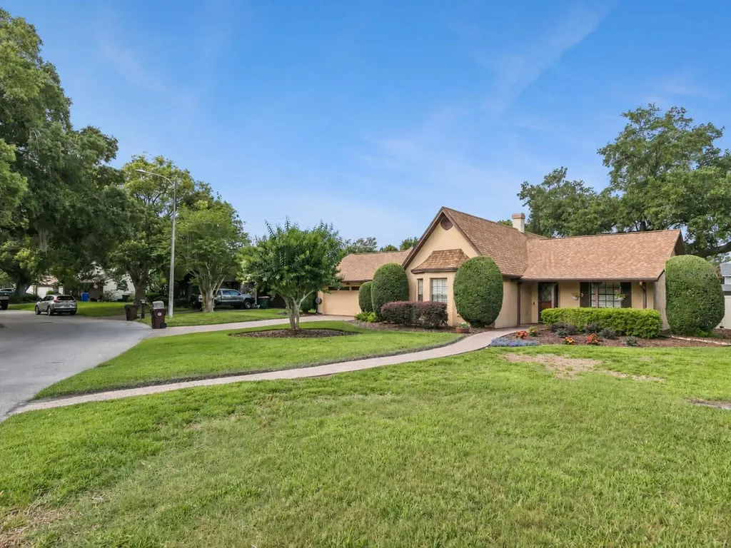 614 Cypress Court St Cloud FL 34769