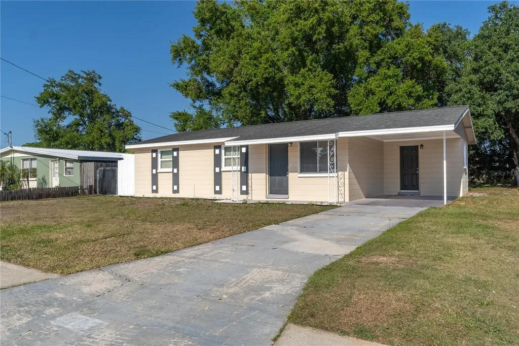 5024 S 85th Street Tampa FL 33619