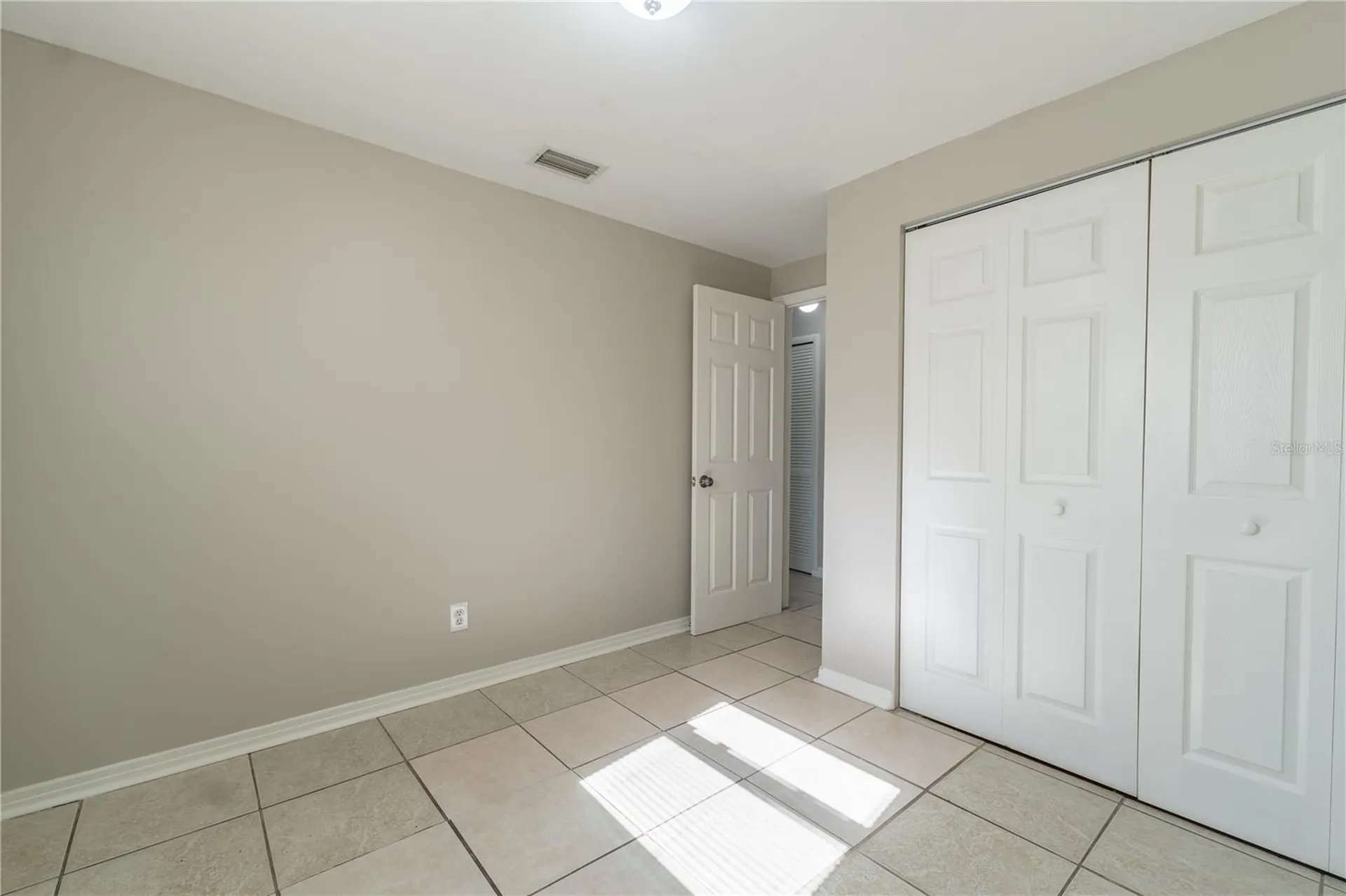 5024 S 85th Street Tampa FL 33619